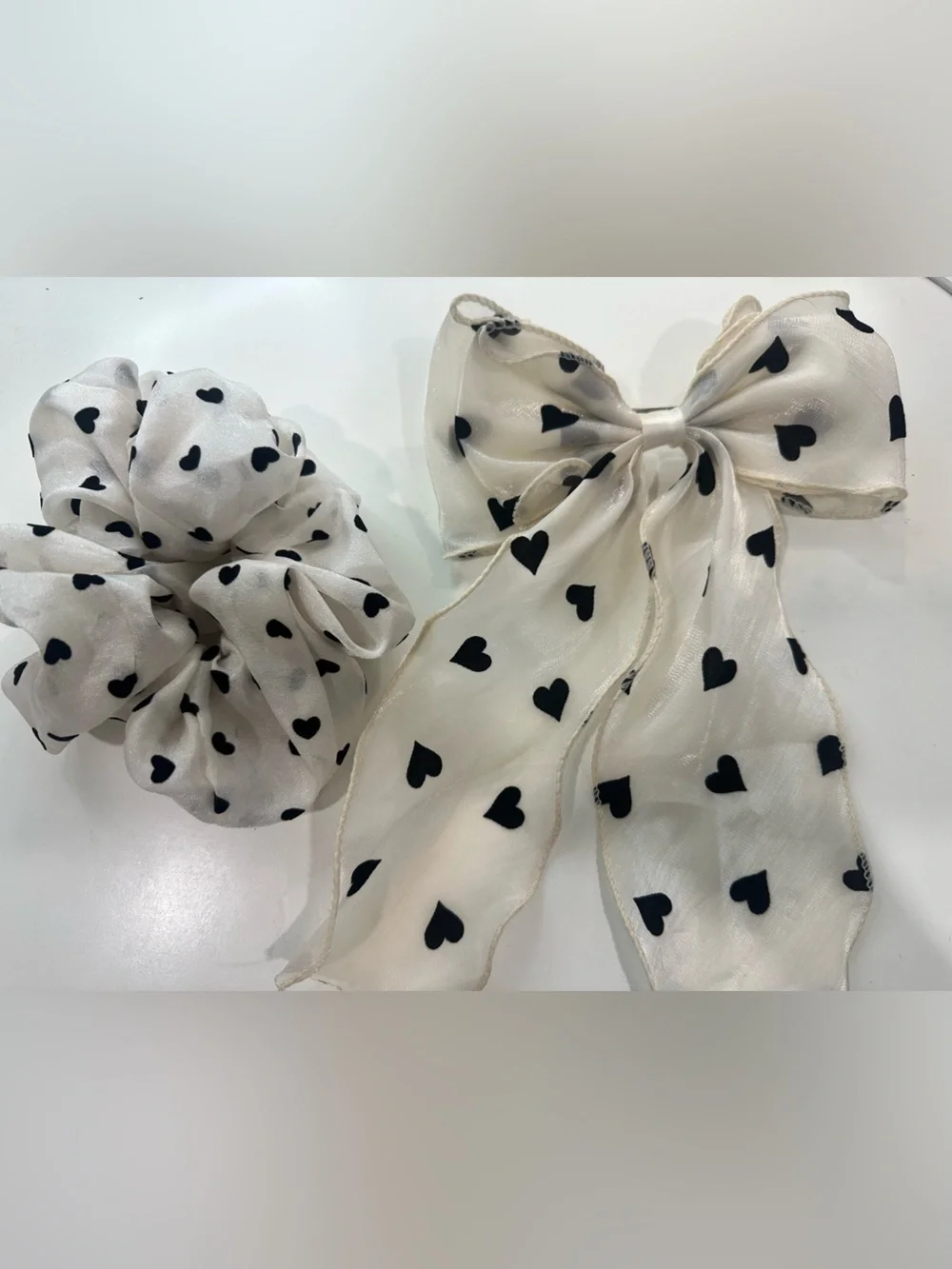 Chiffon Heart Print Hair Bow & Scrunchie Set - Cream and Black